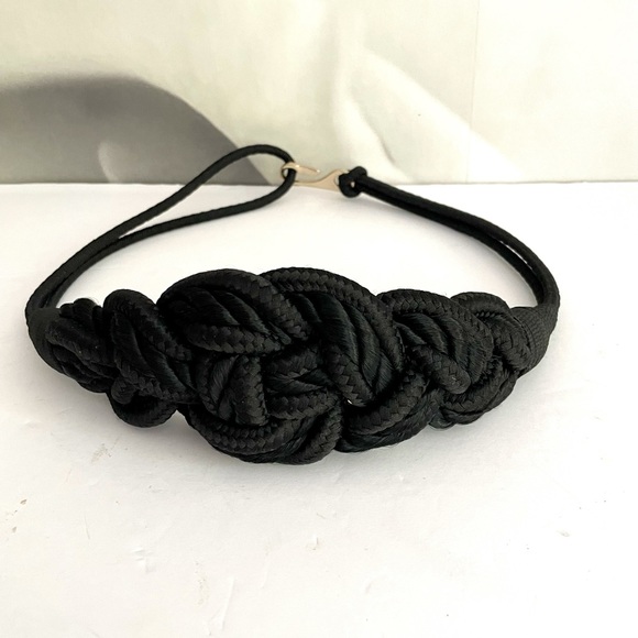 Accessories - Zara Black design hook belt